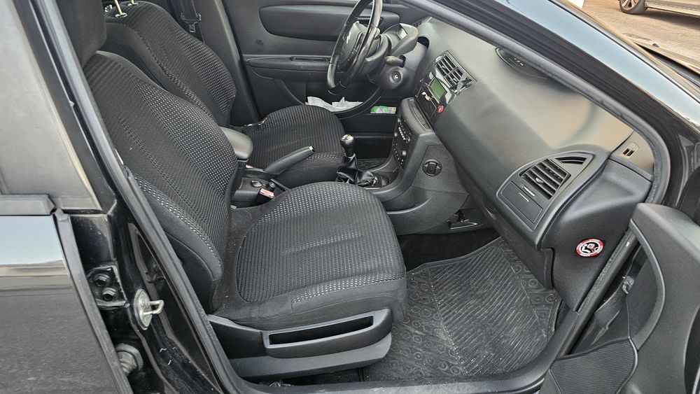 Citroën c4 1.4 16v