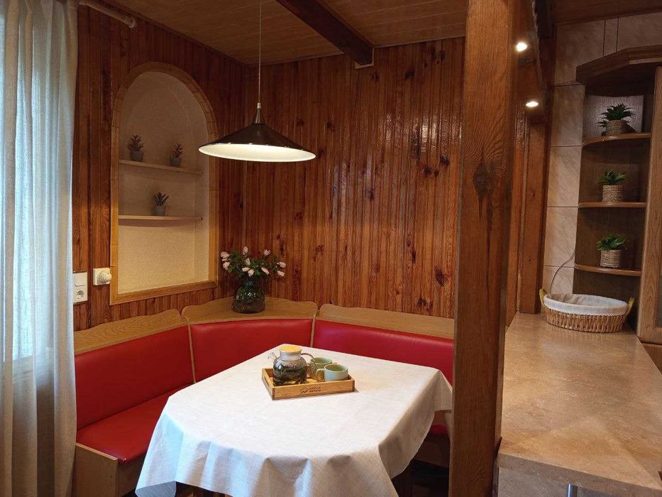 Будинок на велику команію На Свята Тераса/Сауна/Басейн  Family Estate