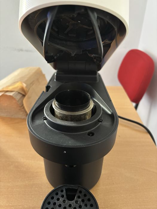 Maquina de café Nespresso vertuo
