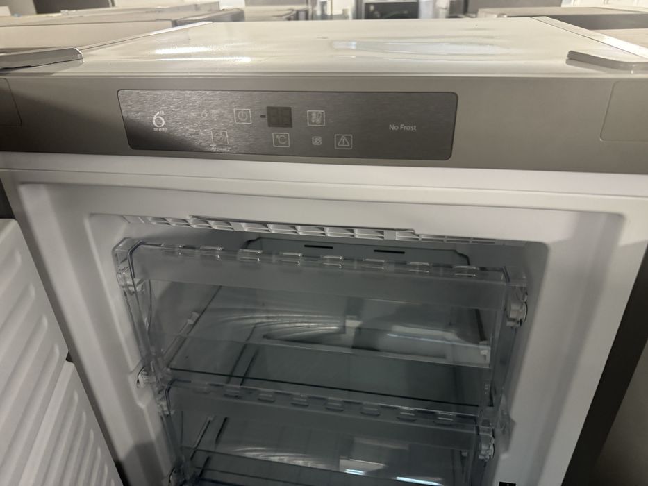 Zamrazarka Whirpool No-Frost