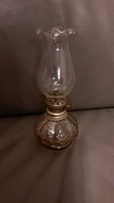 lampa naftowa /olejowa produkcja Hong Kong