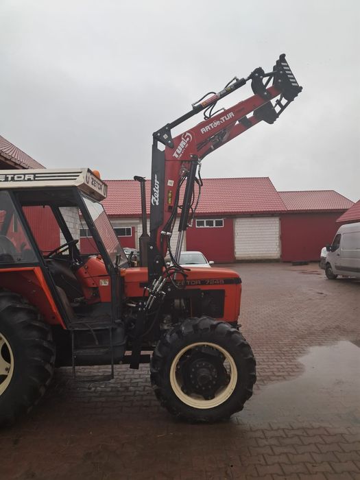 Firma Art-Tur Ładowacz czołowy Tur 5 samopoziom odciągi euro ramka