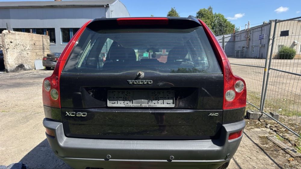 Volvo xc 90 повний привід