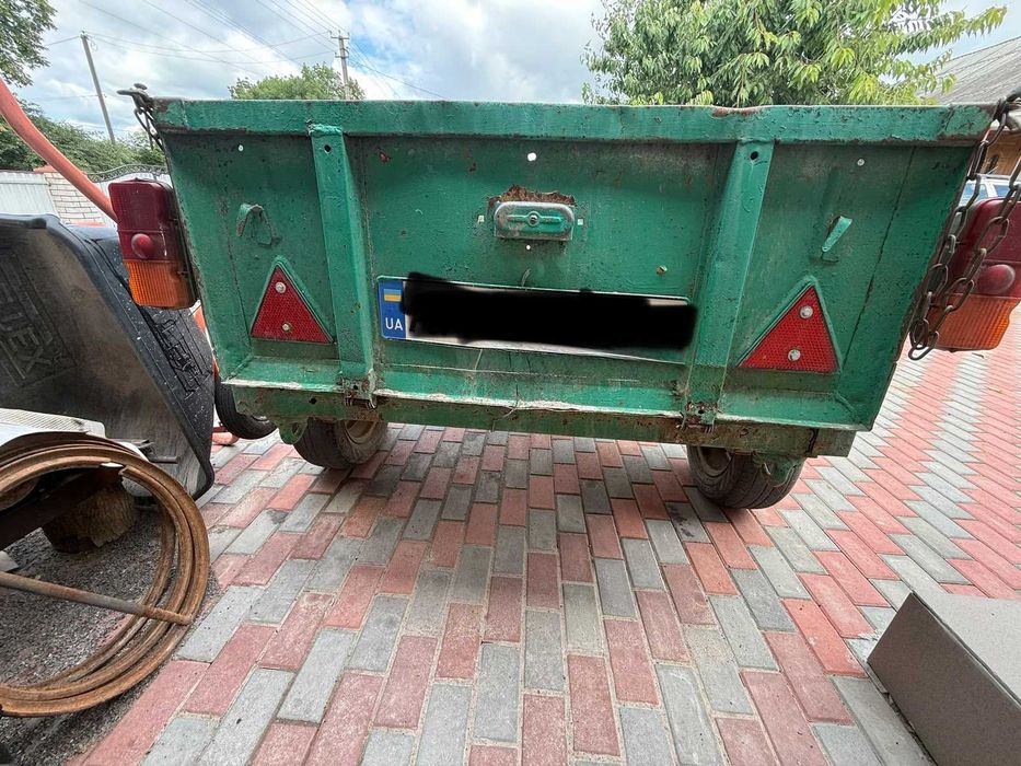 Причіп до автомобіля або мінітрактора