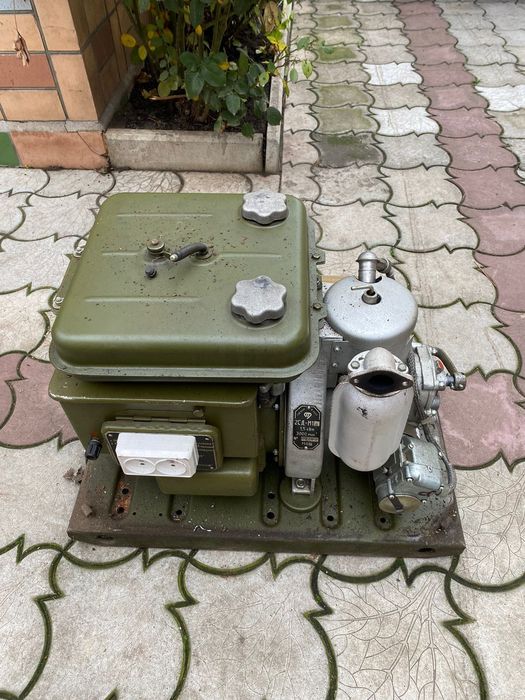 Продам генератор.