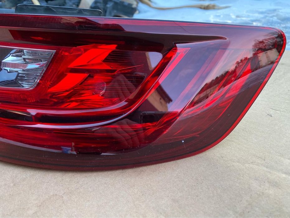 Фонар левый правый Renault Megane 4 хетчбек 265554829R, 265509578R