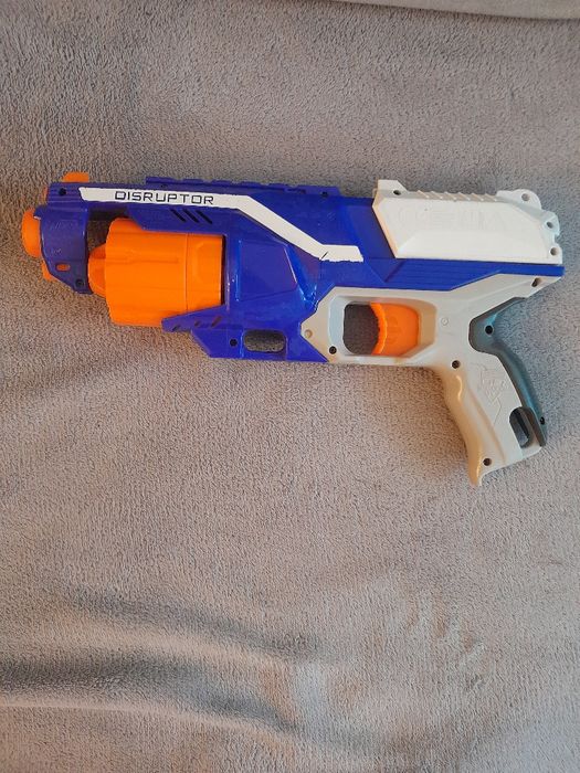 Sprzedam zabawki Nerf