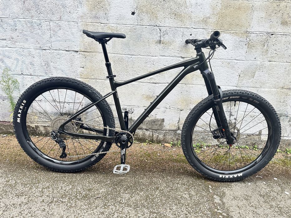 Giant Fathom 2023 `19 ‘27.5x2.6 Super stan Czysty Hardtail MTB Rower