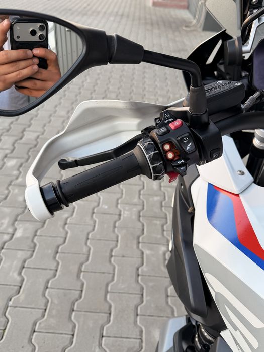 Мотоцикл Bmw R1250gs