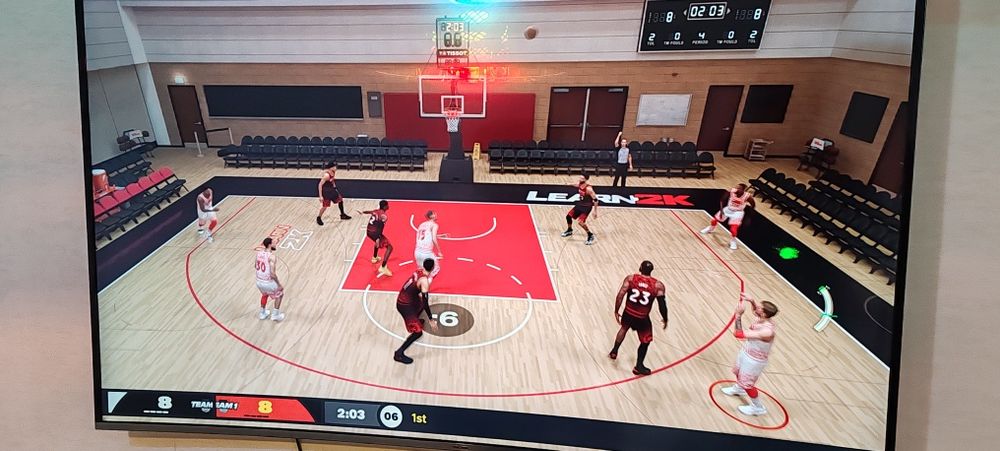 PlayStation 5 impecável 1TB com um comando e caixa