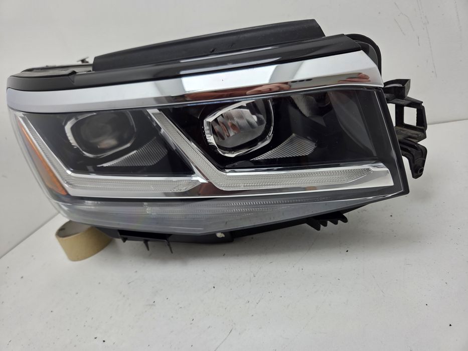 Фара права VW Atlas 2020-2023 Full Led Adaptive USA