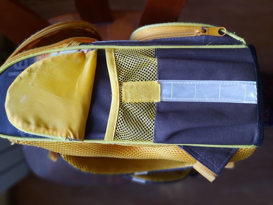 Продам ранец для мальчика.