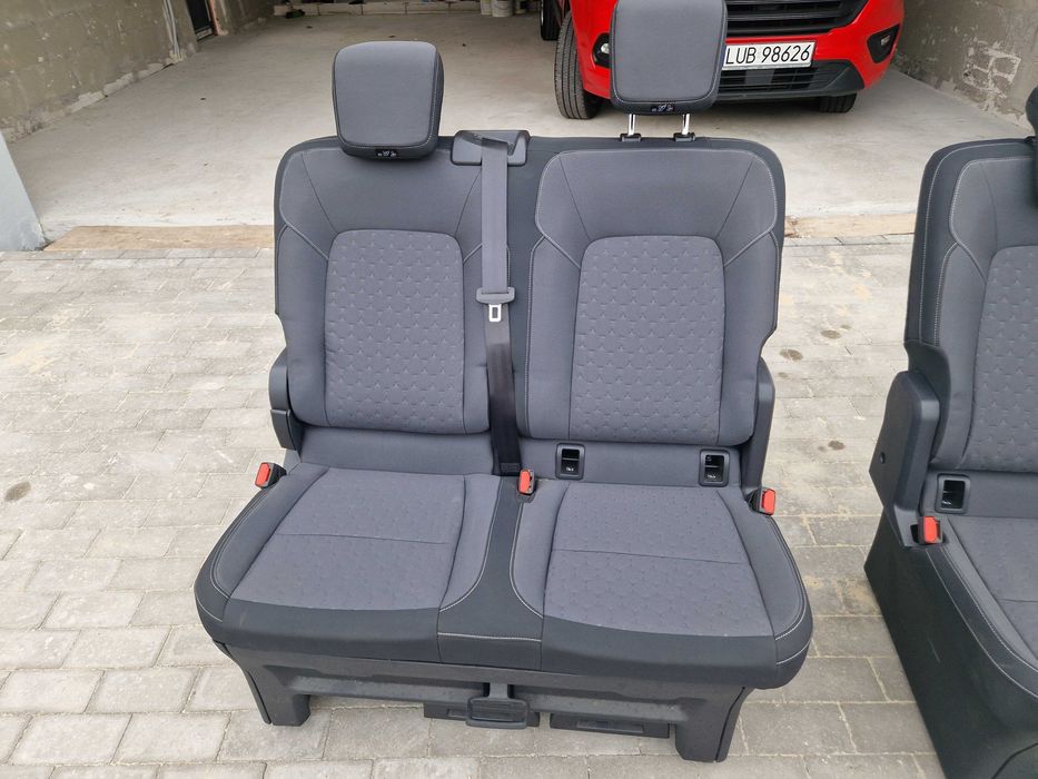 FOTELE FORD transit custom Tourneo 2024 trzeci rząd tył