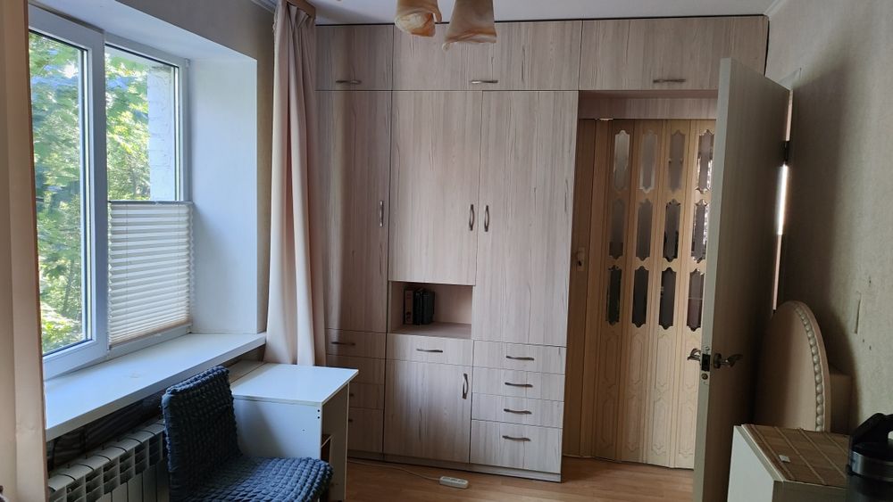 Apartment in Kyiv, Novokaravayevi Dachi, Vidradnyy - More