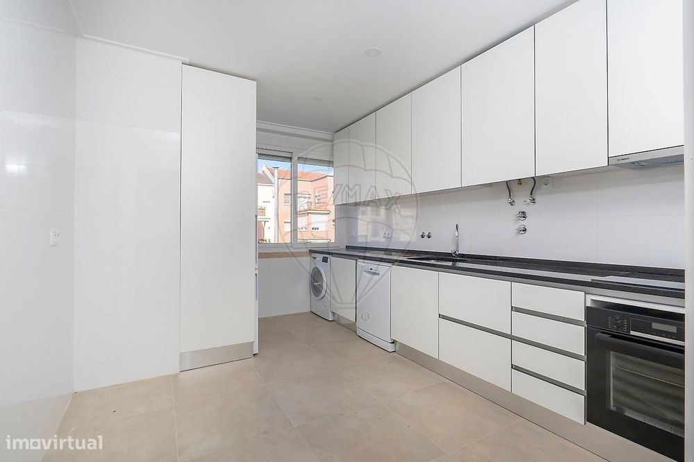 T3 Apartment for Rent