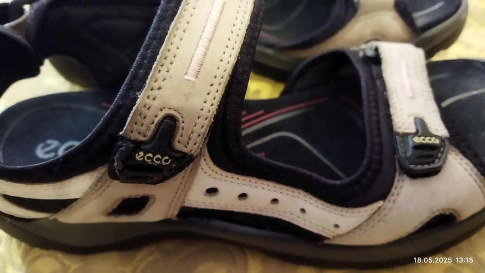 Сандалі жіночі Ecco