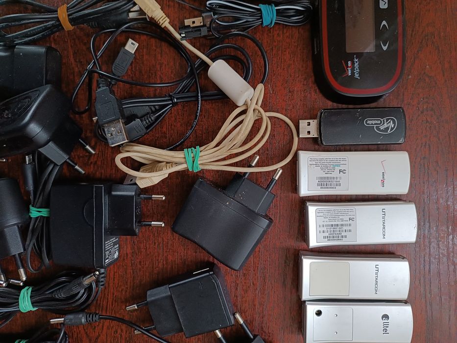 USB модеми, USB перехідники, зарядні пристрої