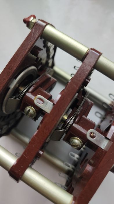 Переключатель ПЩ-15П3Н1