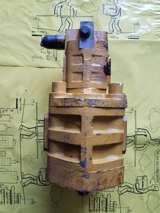 Ładowarka kołowa XCMG ZL50G ZL30 pompa robocza