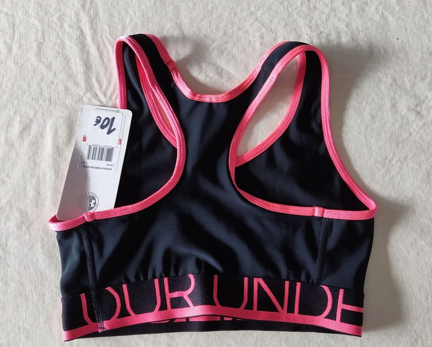 Vendo top UNDERARMOUR novo