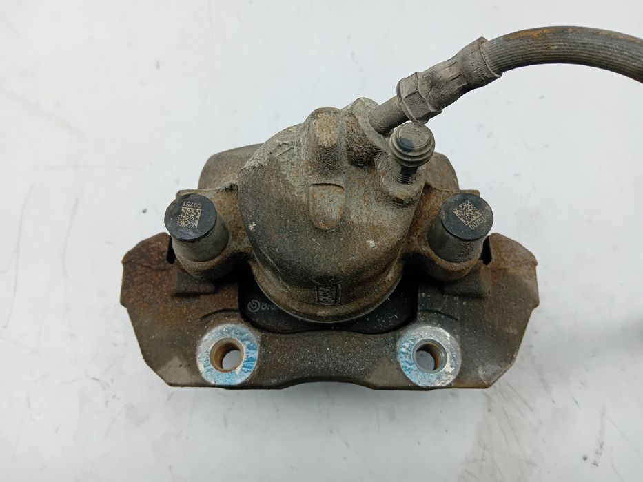 Pinça travão / maxila de travão frente direita VOLVO V40 Hatchback