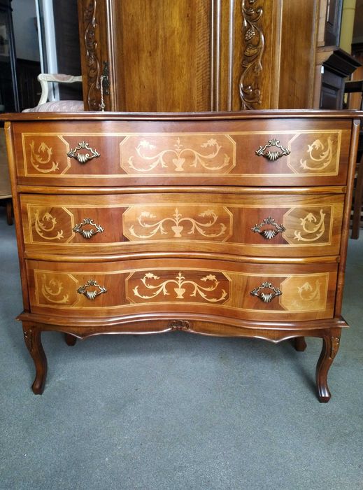 Włoska stylowa intarsjowana komoda