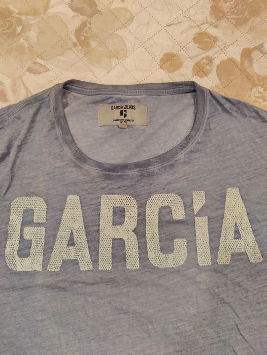 T-shirt Garcia Jeans tam. XL em bom estado