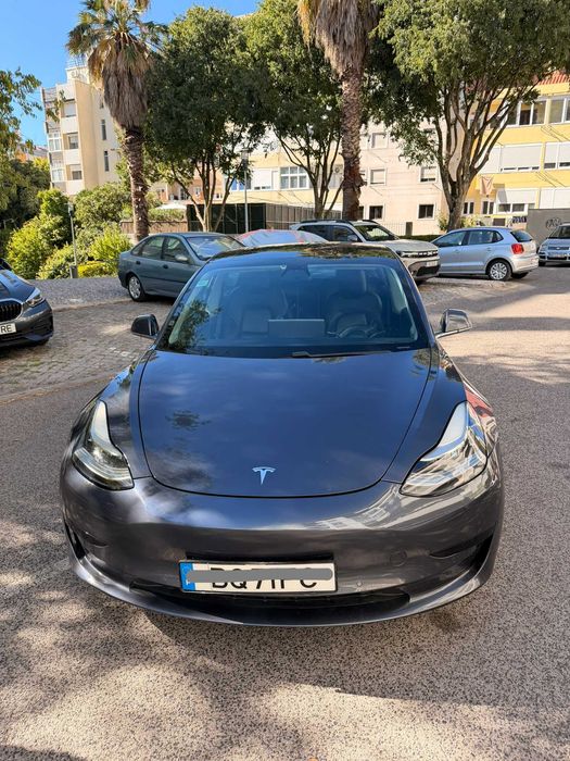 Tesl Model 3 Impecável