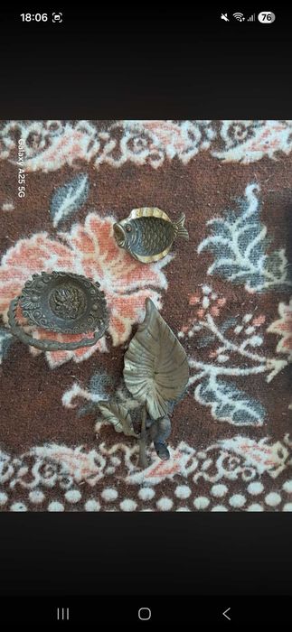 3 artigos de decoração em bronze
