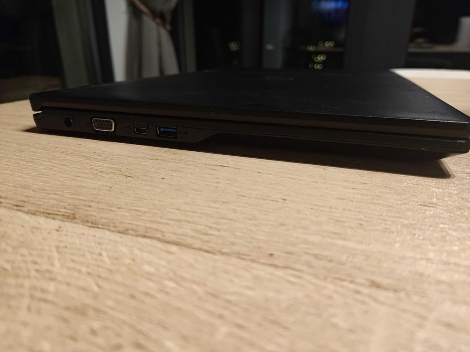 Laptop Fujitsu Lifebook E458 i5 7gen. MVME win 11