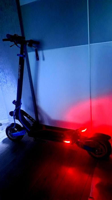 Продам Куго г2 макс кастом в синій