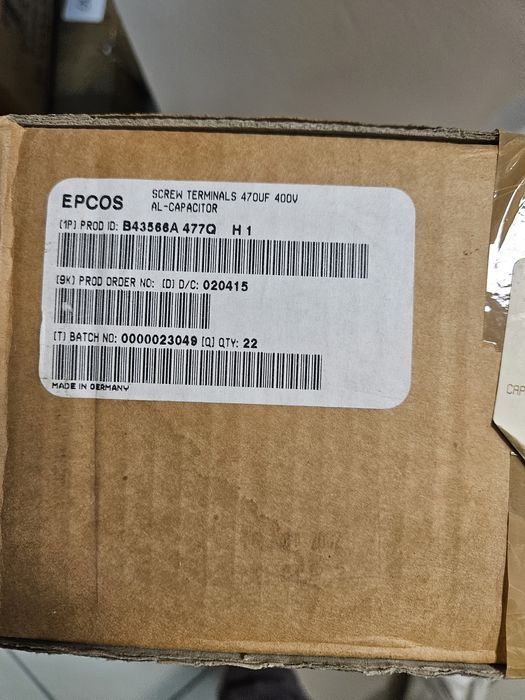 Kondensatory Elektrolityczne EPCOS 470uF / 400V - NOS