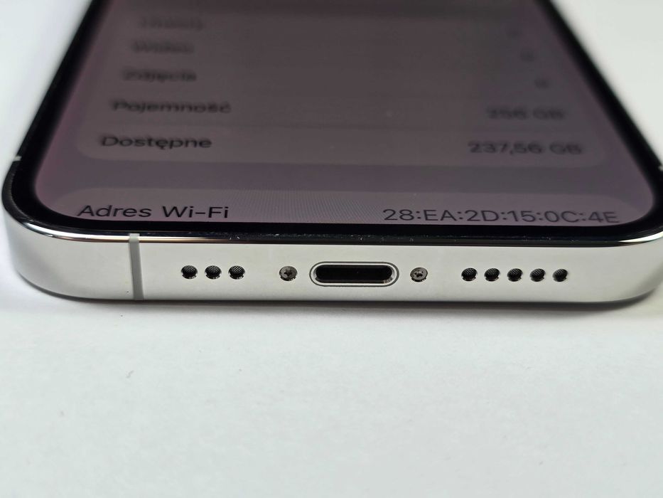 iPhone 13 PRO 256GB / Silver/ 76%/ Grade A- / + ładowarka