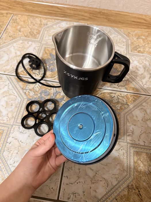 Електро чайник термос кружка