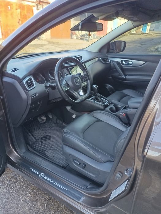 Nissan Qashgai j11 2018  года бензин 2.0 ,автомат,полный привод,