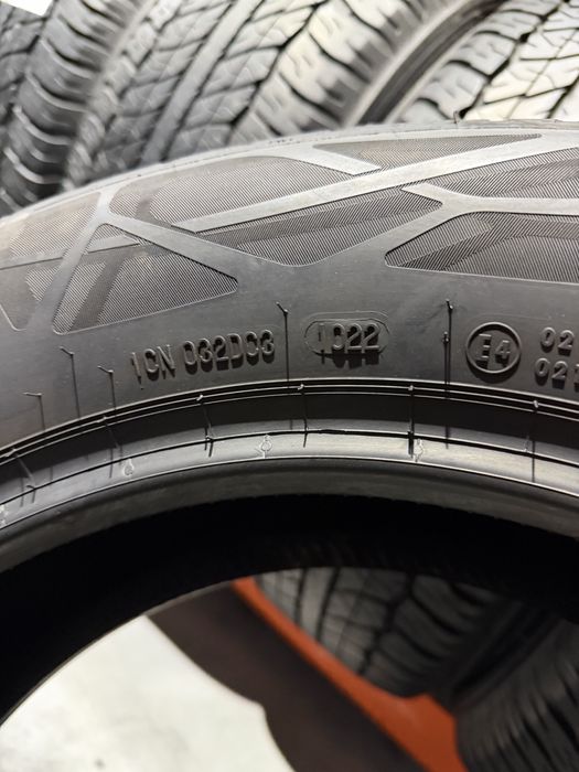 Шини Резина Літо 215/60 R17 96H Continental Eco Contact 6 Q