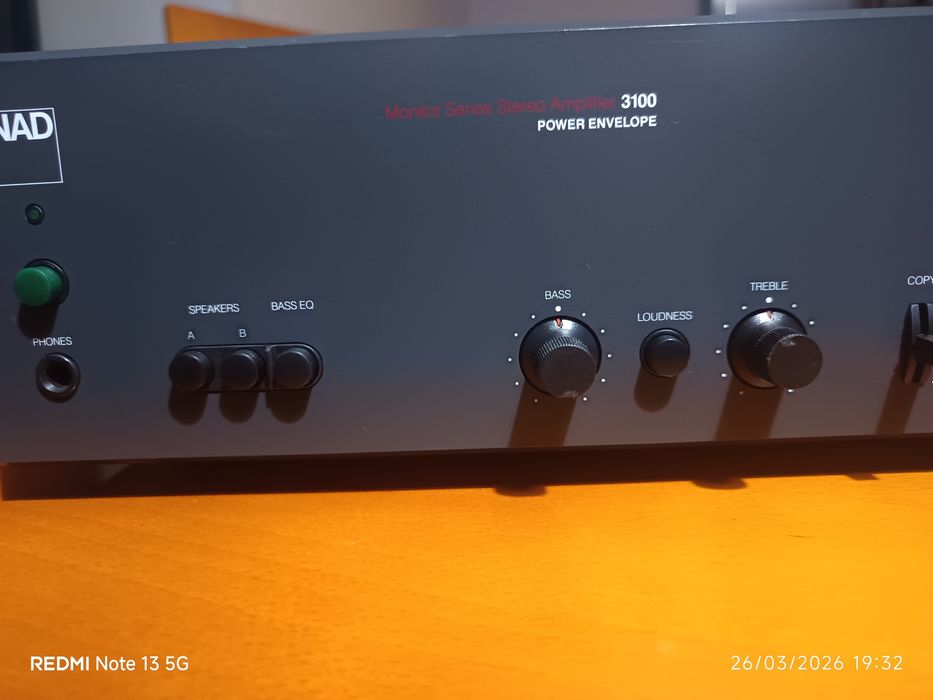 Amplificador stereo NAD 3100 PE