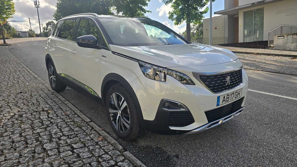 Peugeot 5008 1.5 BlueHDi GT Line EAT8 - 2020 — photo 2