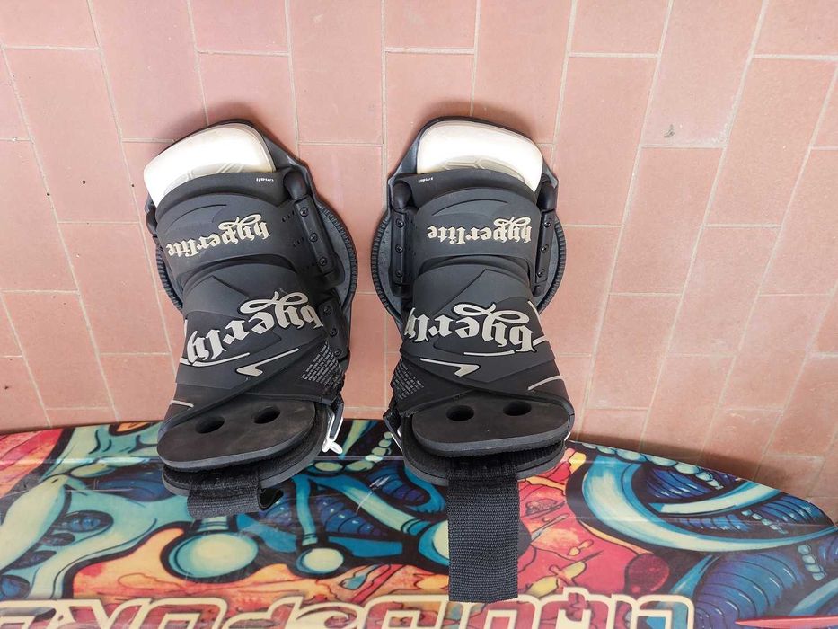 Prancha Kitesurf e Wakeboard Liquidforce Oferta de Botas Hyperlite