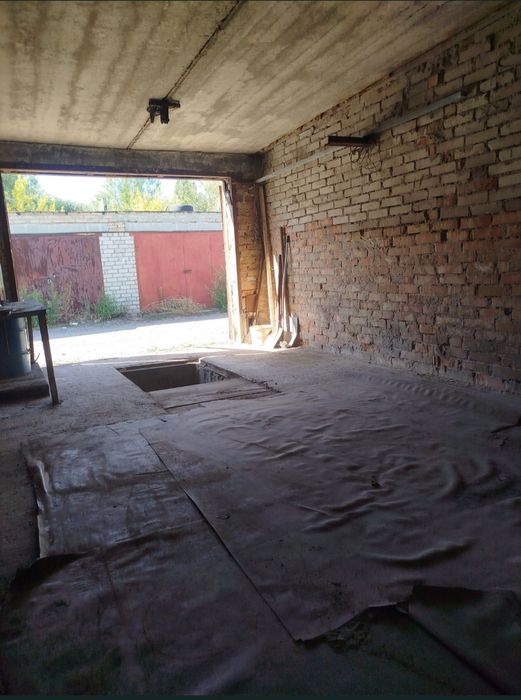 Продам гараж Троещина деснянский Спутник 1 спутник власник хозяин