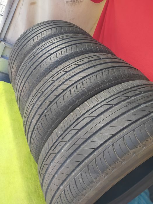 215/50R18 Bridgestone