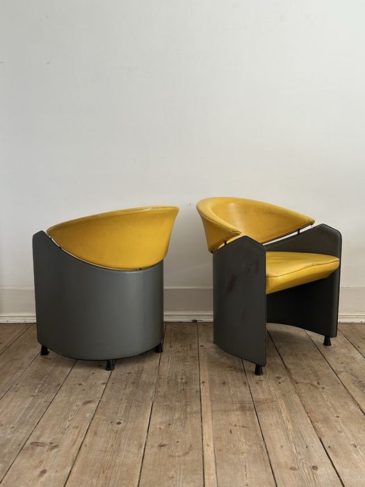 Par de cadeirões de design – 175€