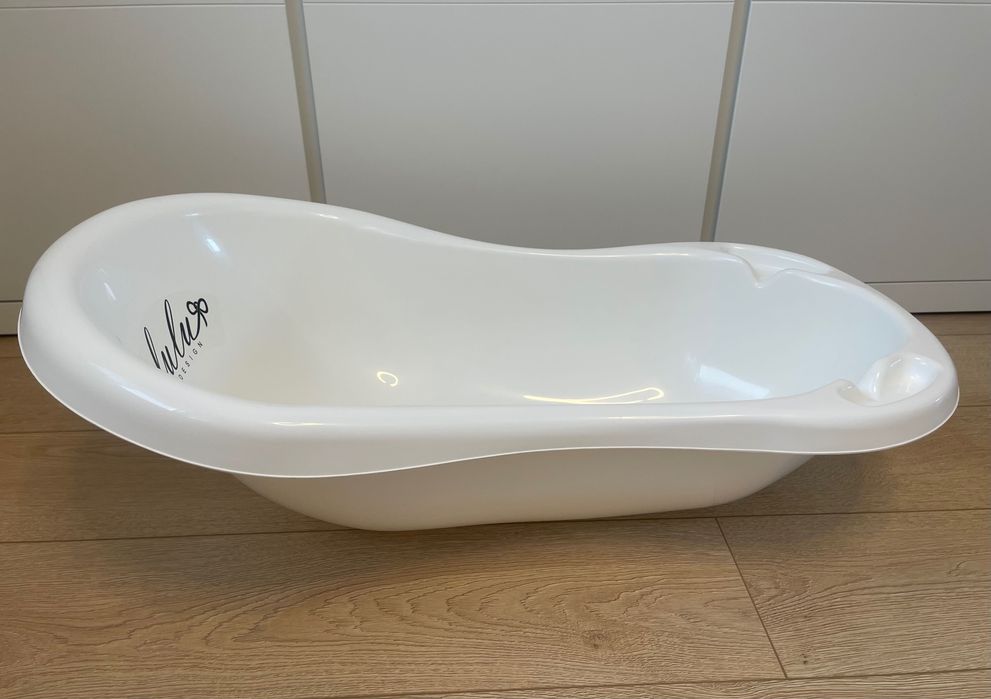 Lulu design wanienka dla dziecka biała ze stojakiem