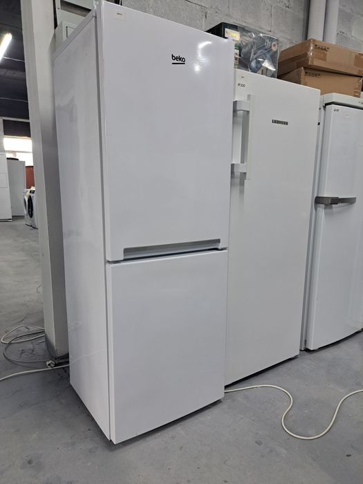 Барний студентський міні холодильник Comfy wws43 з морозилкою