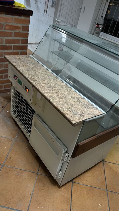 vitrine refrigerada de exposição