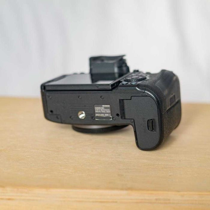 Canon EOS R6 – Excelente estado