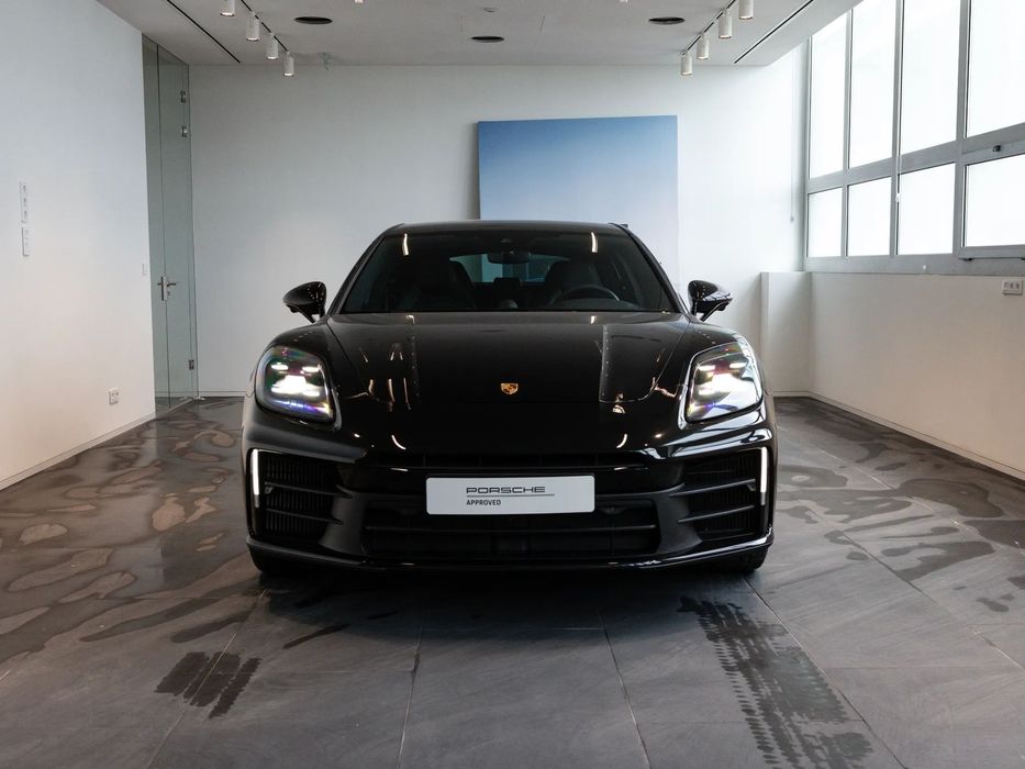 Porsche Panamera 4 E-Hybrid