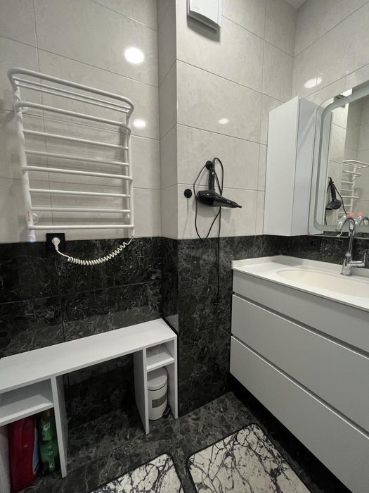 Продаж / Квартира / Спрейса, Авангард