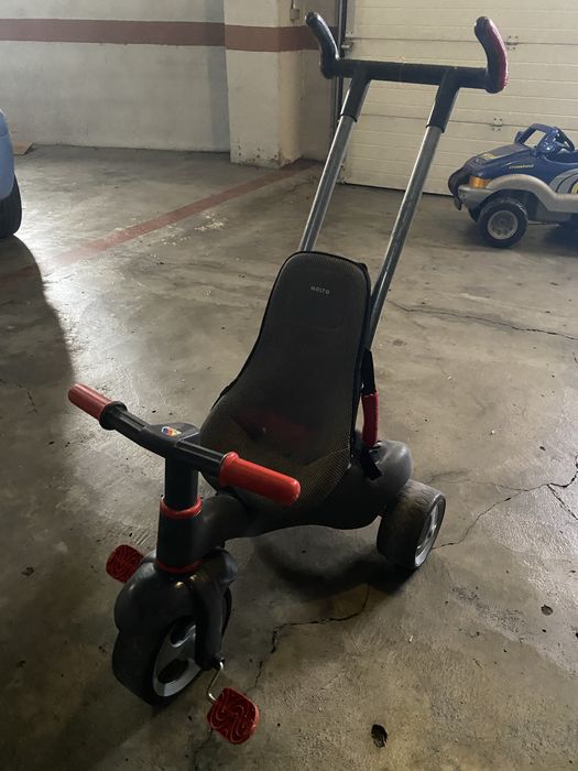 Triciclo para crianças até 4 anos