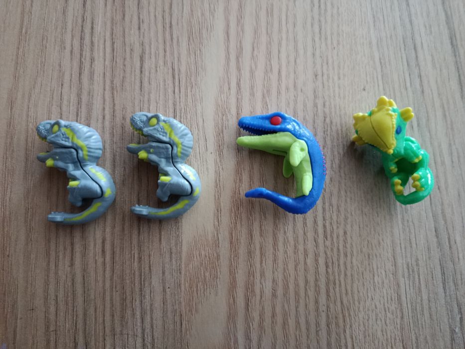 Dinossauros ovos kinder